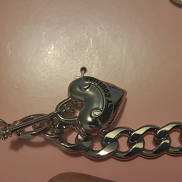 Juicy Couture Heart Pendant Necklace - Picture 6 of 8